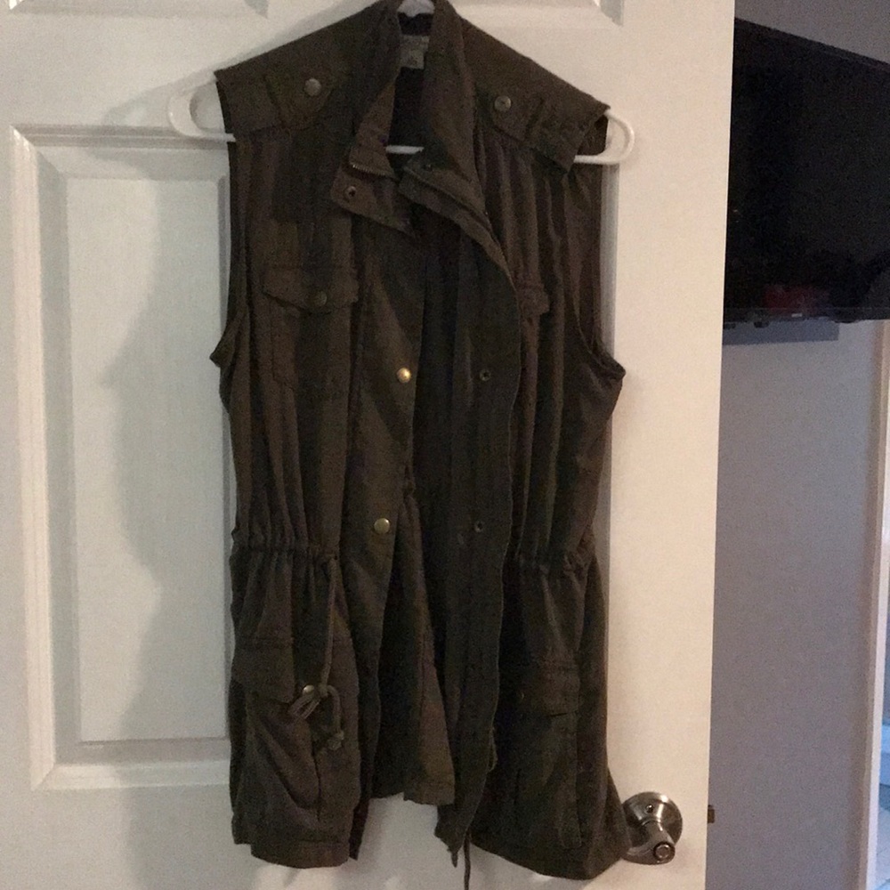 Lucky brand army vest